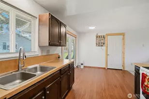 209 W Scott St, Aberdeen, WA 98520 - Photo 11