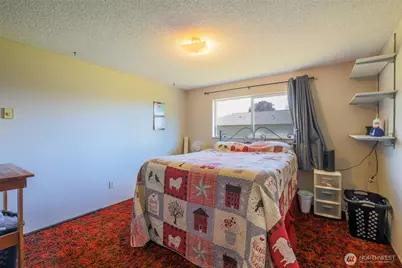 209 W Scott Street, Aberdeen, WA 98520 - Photo 11