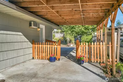 20917 59th Place W, Lynnwood, WA 98036 - Photo 11