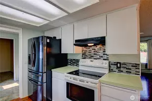 46744 Baker Loop Dr, Concrete, WA 98237 - Photo 9