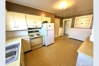 602 W 2nd Street, Aberdeen, WA 98520 - Photo 3