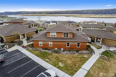 9122 NW Red Hawk Lane #A76, Quincy, WA 98121 - Photo 1