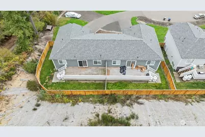 19019 E State Route 3 #A-B, Allyn, WA 98524 - Photo 3