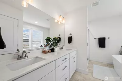 19019 19013 E State Route 3, Allyn, WA 98524 - Photo 35