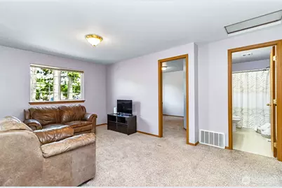 526 Avenue J, Snohomish, WA 98290 - Photo 37