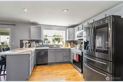 526 Avenue J, Snohomish, WA 98290 - Photo 17