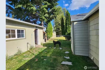 821 W Garfield Street, Mount Vernon, WA 98273 - Photo 15