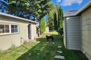 821 W Garfield St, Mount Vernon, WA 98273 - Photo 15