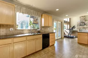 5904 340th St E, Eatonville, WA 98328 - Photo 13