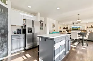 11428 210th Ave Ct E, Bonney Lake, WA 98391 - Photo 7