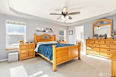 11428 210th Avenue Ct E, Bonney Lake, WA 98391 - Photo 15