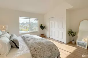 2920 76th Ave SE, Mercer Island, WA 98040 - Photo 13