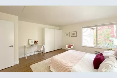 2920 76th Avenue SE #411, Mercer Island, WA 98040 - Photo 15