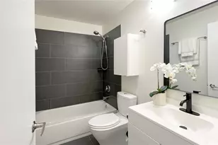 2920 76th Ave SE, Mercer Island, WA 98040 - Photo 11