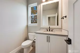 228 156th Pl SW, Lynnwood, WA 98087 - Photo 7