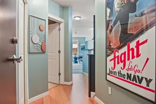 530 4th Ave W, Seattle, WA 98119 - Photo 5