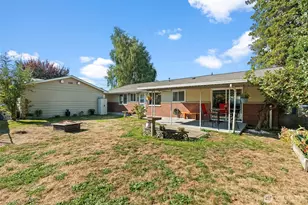 343 4th St SE, Puyallup, WA 98372 - Photo 33