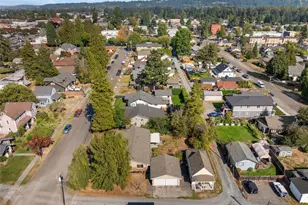 343 4th St SE, Puyallup, WA 98372 - Photo 3