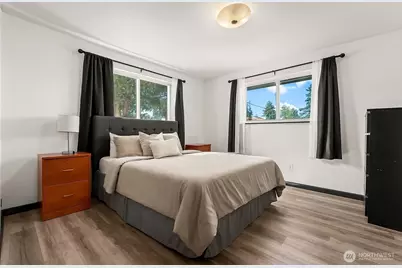 343 4th Street SE, Puyallup, WA 98372 - Photo 9