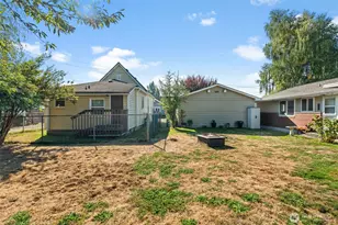 343 4th St SE, Puyallup, WA 98372 - Photo 37