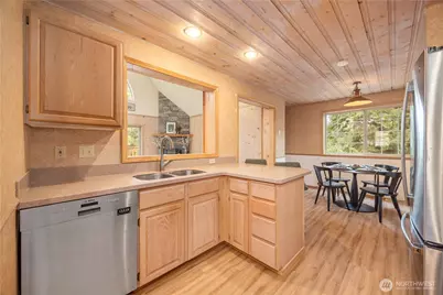 6545 Forest Ridge Drive, Wenatchee, WA 98801 - Photo 13