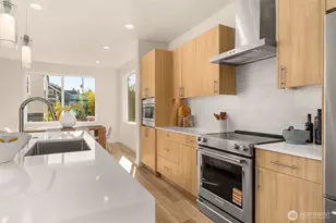 4853 S Findlay St, Seattle, WA 98118 - Photo 9