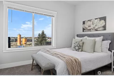 1015 Railroad #418, Bellingham, WA 98225 - Photo 13