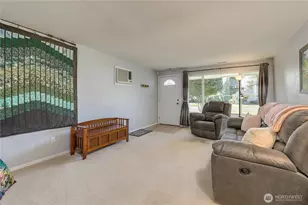 5011 79th Ave Ct E, Fife, WA 98424 - Photo 3
