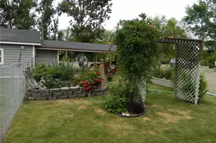 44 Bonaparte Ave, Tonasket, WA 98855 - Photo 7