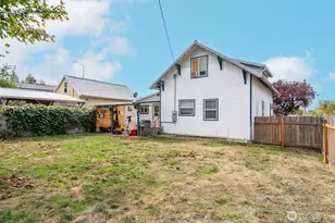 1222 Delaware Ave, Centralia, WA 98531 - Photo 3