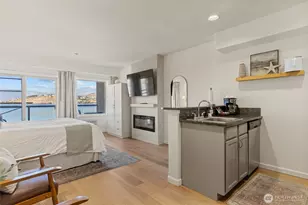 322 W Woodin Ave, Chelan, WA 98816 - Photo 9