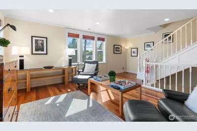 400 NE 50th Street, Seattle, WA 98105 - Photo 13