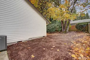 10216 SE 15th St, Vancouver, WA 98664 - Photo 37
