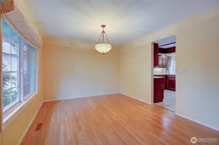 10216 SE 15th St, Vancouver, WA 98664 - Photo 7