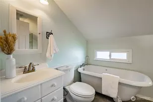 1260 Harrison Ave, Blaine, WA 98230 - Photo 23