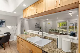 15505 81st Ave NE, Kenmore, WA 98028 - Photo 11