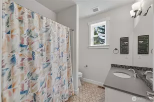 3502 W 3rd St, Anacortes, WA 98221 - Photo 9