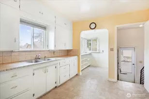 105 E 4th, Ritzville, WA 99169 - Photo 5