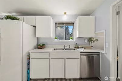 9706 72nd Avenue Ct E, Puyallup, WA 98373 - Photo 13