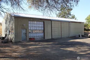 117 S Neilson Rd, Lind, WA 99341 - Photo 1