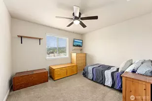 103 Balmer St SW, Orting, WA 98360 - Photo 23