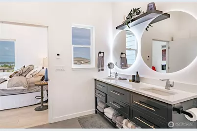 8068 Niska Road, Blaine, WA 98230 - Photo 13