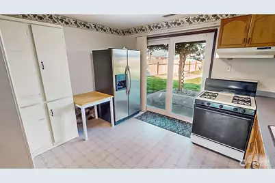 14835 Valley View Drive, Mount Vernon, WA 98273 - Photo 13