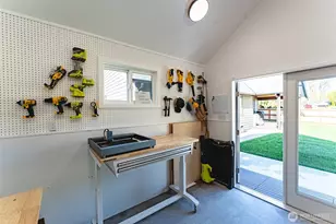 301 S Park St, Lynden, WA 98264 - Photo 35