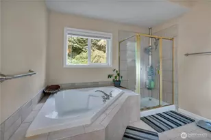 26525 Lake Fenwick Rd S, Kent, WA 98032 - Photo 21