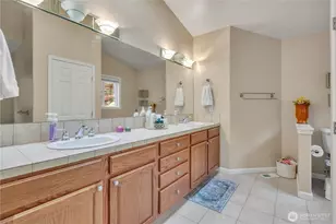 26525 Lake Fenwick Rd S, Kent, WA 98032 - Photo 19