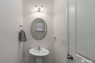 610 Meadowwood Dr SW, Olympia, WA 98502 - Photo 5