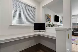 610 Meadowwood Dr SW, Olympia, WA 98502 - Photo 7