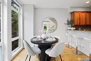 4202 Linden Ave N, Seattle, WA 98103 - Photo 9