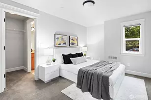 4202 Linden Ave N, Seattle, WA 98103 - Photo 23